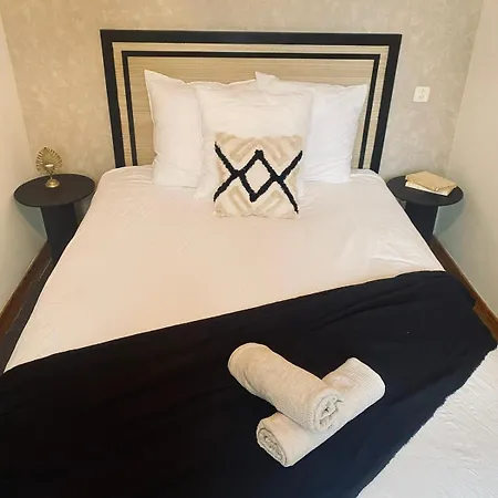 Romantic Apartment-hyper Centre Apartment *