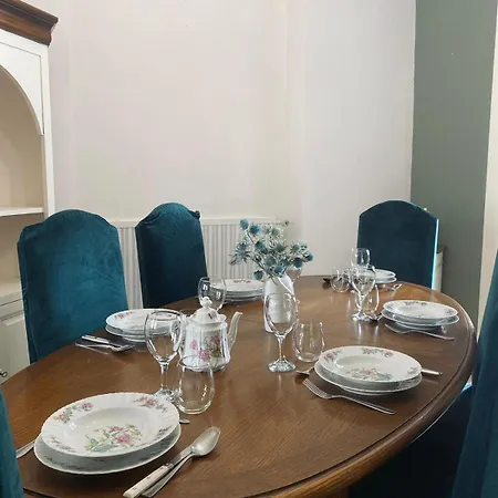 Romantic Apartment-hyper Centre * Bagneres-de-Bigorre