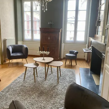 شقة Romantic Apartment-hyper Centre Bagnères-de-Bigorre