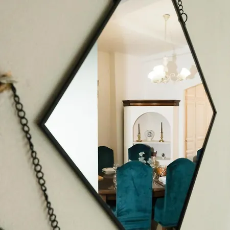Romantic Apartment-hyper Centre דירה *